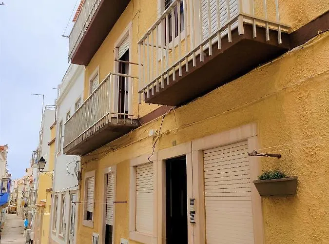 Casa Ondas * Nazaré